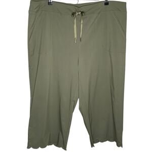 Chico's Pants NWT Women’s Size 4 (20) Scallop Hem Capri Tru Temp 570361129